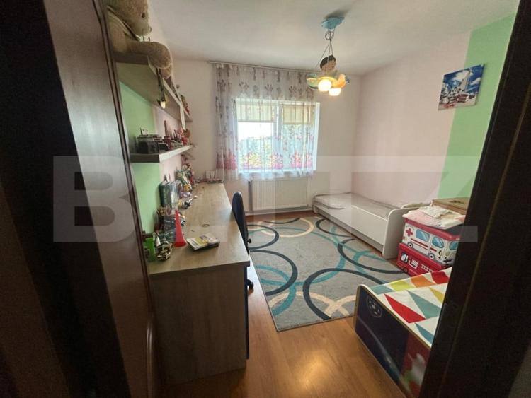 Apartament cu 2 camere semidecomandat în Micro 9