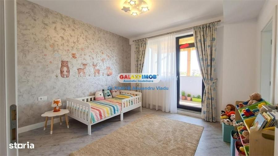 Apartament cu 4 camere în Mihai Bravu