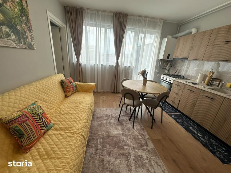 Apartament cu 3 camere în Dâmbul Rotund