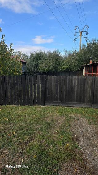 Casă cu 3 camere cu Teren 300 Mp în Horia