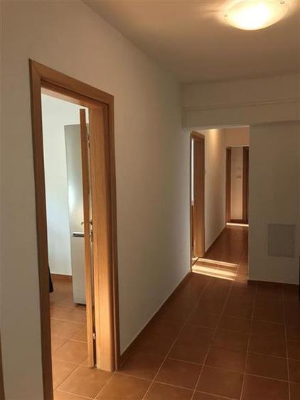 Apartament 3 camere, inchiriere lunga durata, Bd Unirii, Bucuresti - 9