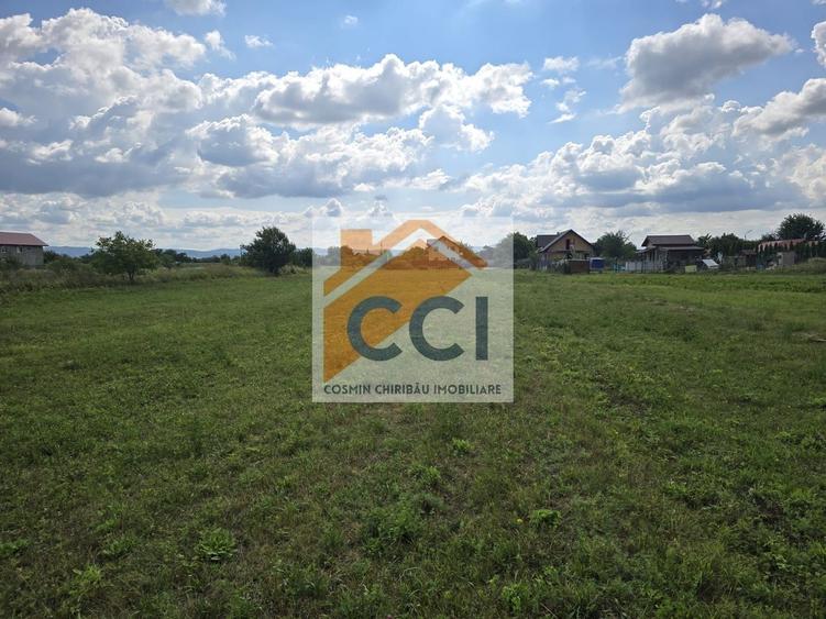 Teren Construcții intravilan de 500 mp, în Sud-Est