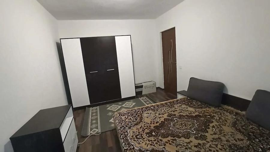 Apartament cu 2 camere decomandat în Florești