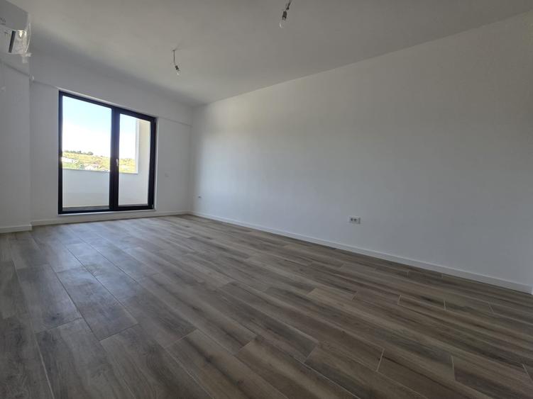 Apartament cu 2 camere decomandat în Bucium