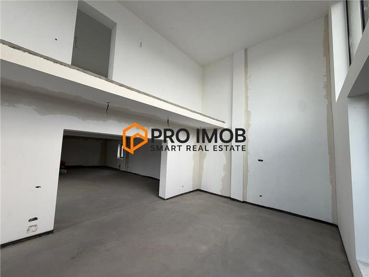 Casă individuală cu 6 camere cu Teren 376 Mp în Micro 14