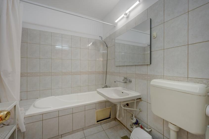 Metroul la doi pași. 2 camere și un balcon de 10 mp, fix la Obor - 5