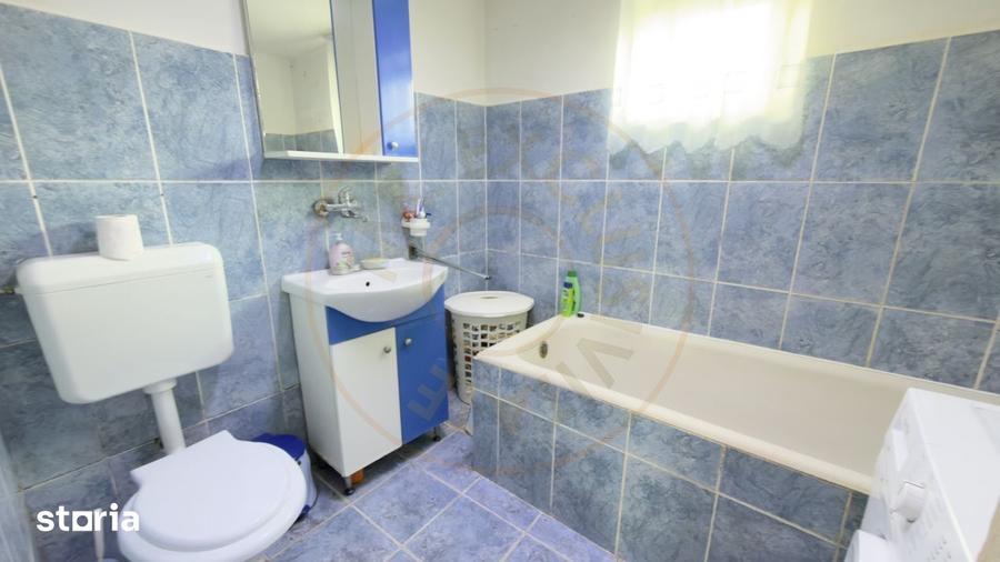 Casă cu 4 camere cu Teren 1005 Mp în Căpleni