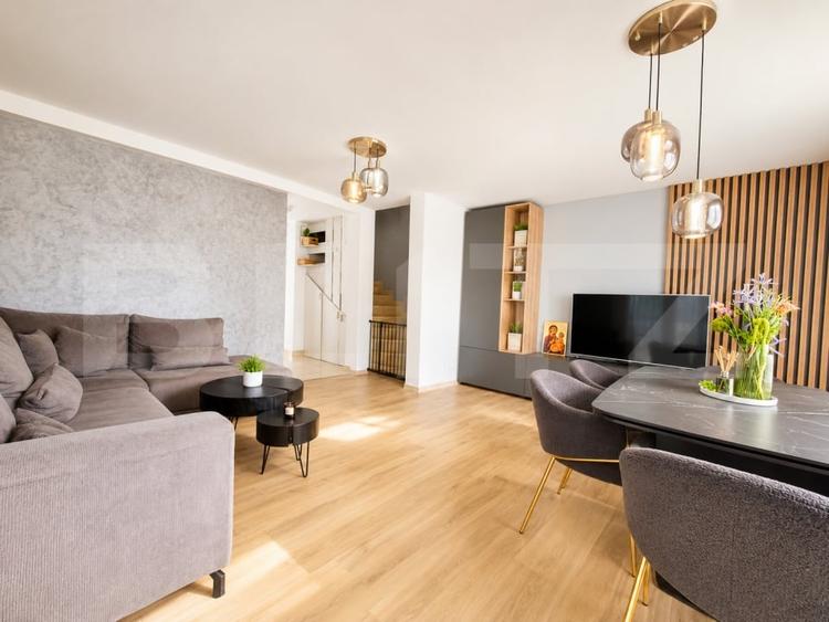 Duplex cu 3 camere cu Canalizare în Mureșeni