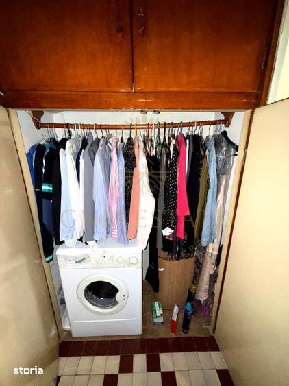 Apartament cu 4 camere decomandat în Drumul Taberei