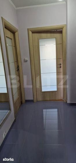 Apartament cu 3 camere decomandat în Micro 1