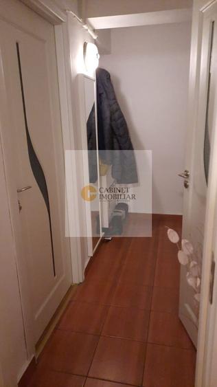 Apartament cu 2 camere semidecomandat, mobilat în Cișmigiu