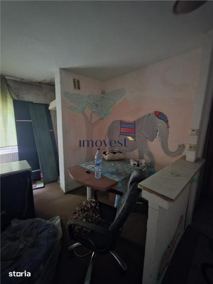 Apartament cu 2 camere semidecomandat în Micro 16