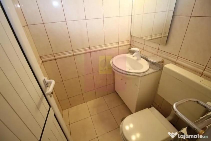 Apartament cu 3 camere de vanzare Decebal adiacent - 4