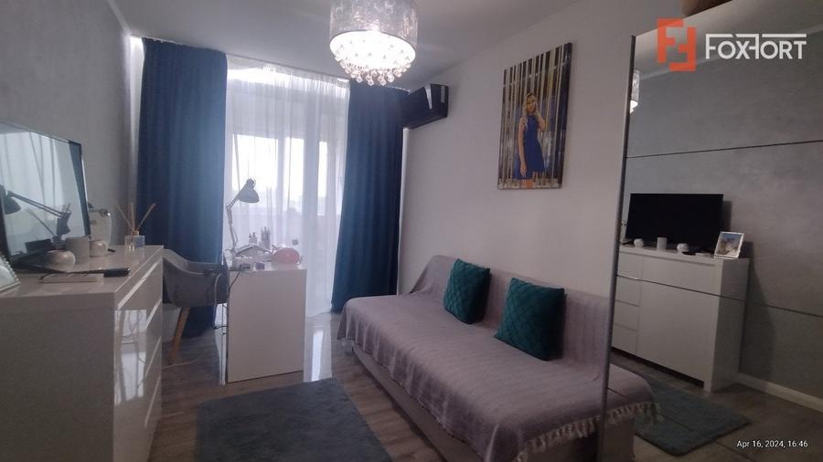 Duplex cu 5 camere cu Canalizare în Lipovei