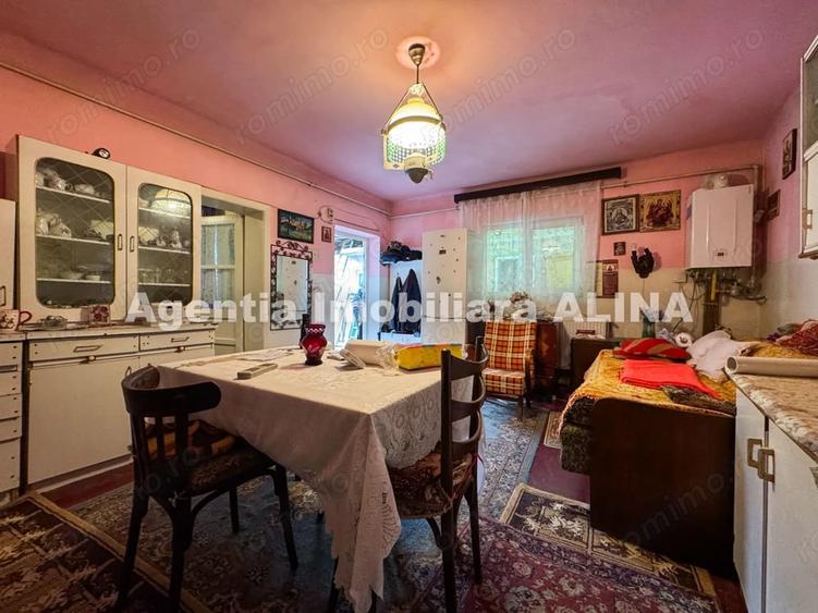 Casă cu 3 camere cu Teren 280 Mp în Aurel Vlaicu