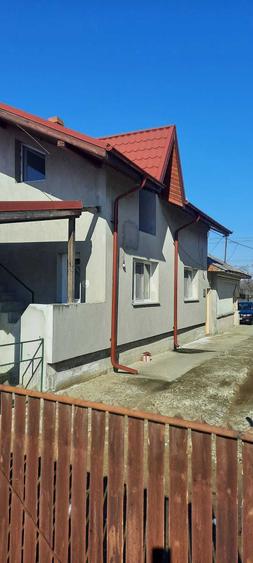 Casă cu 3 camere cu Teren 5000 Mp în Suseni