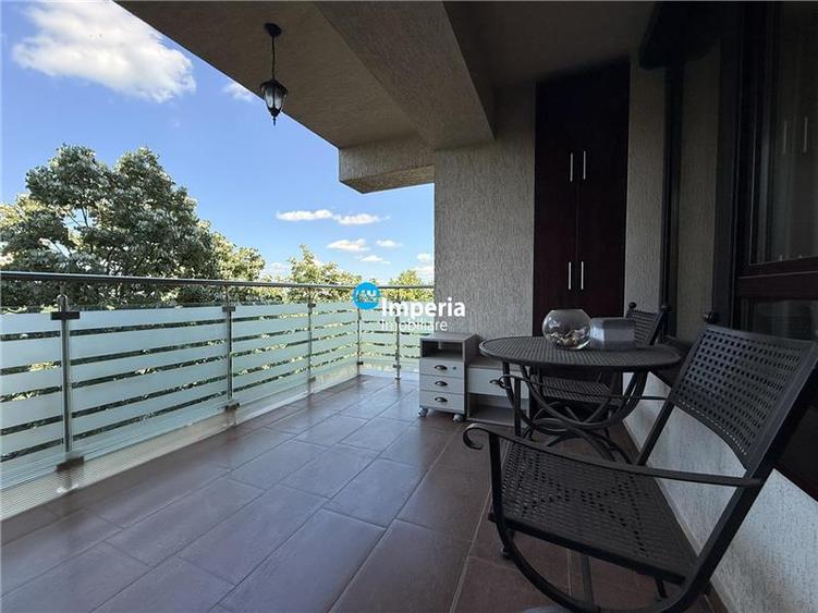 Apartament cu 3 camere decomandat în Copou