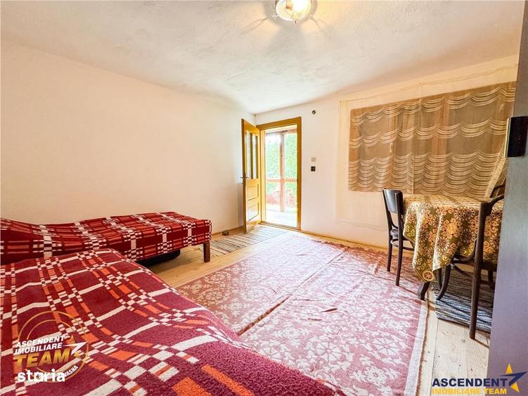 Casă cu 2 camere cu Teren 553 Mp în Sântimbru