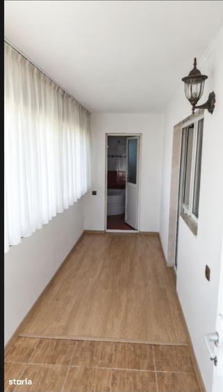Casă cu 3 camere cu Teren 673 Mp în Corbi