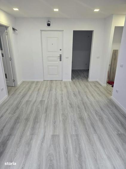 Apartament cu 3 camere semidecomandat în Carpați 1