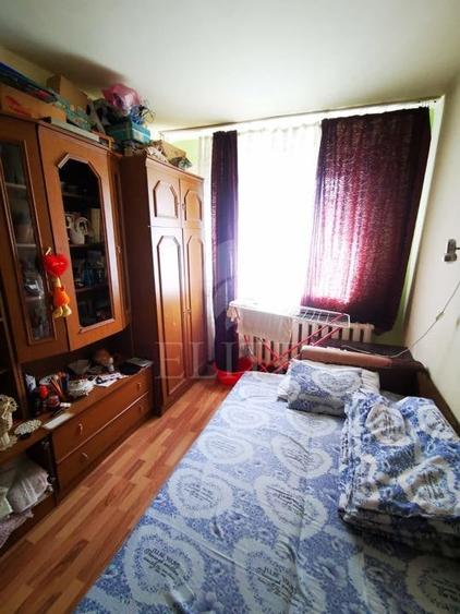 Apartament cu 4 camere semidecomandat în Mănăștur