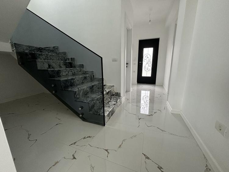 Spațiu comercial, de 627 mp, în Corbeanca