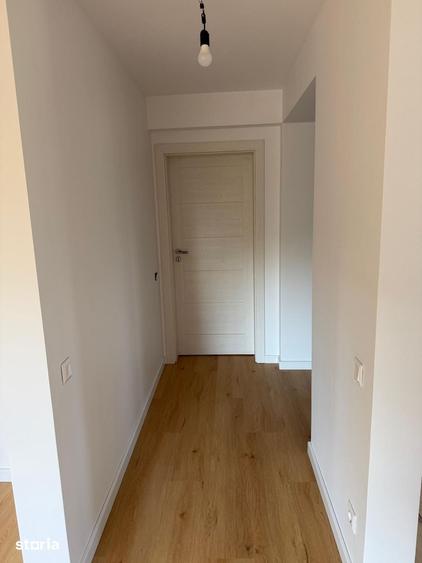 Apartament cu 4 camere în Domnești