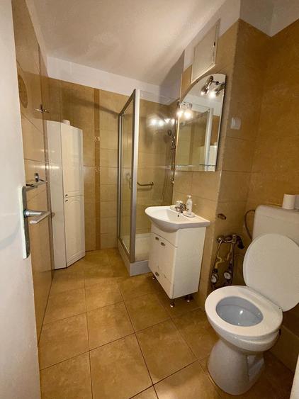 Apartament cu 2 camere semidecomandat în Olimpia-Stadion