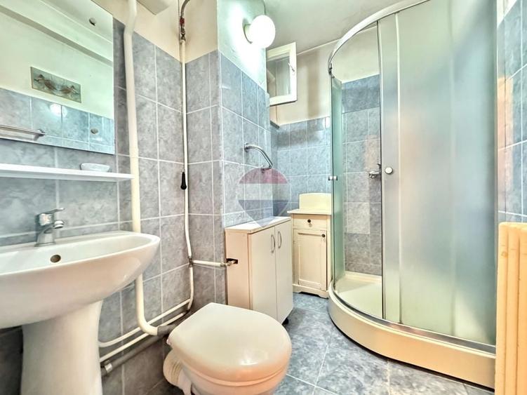 De Vânzare Apartament cu 2 camere,53.6 mp ut, etaj 3, Parcul Magnoliei - 9