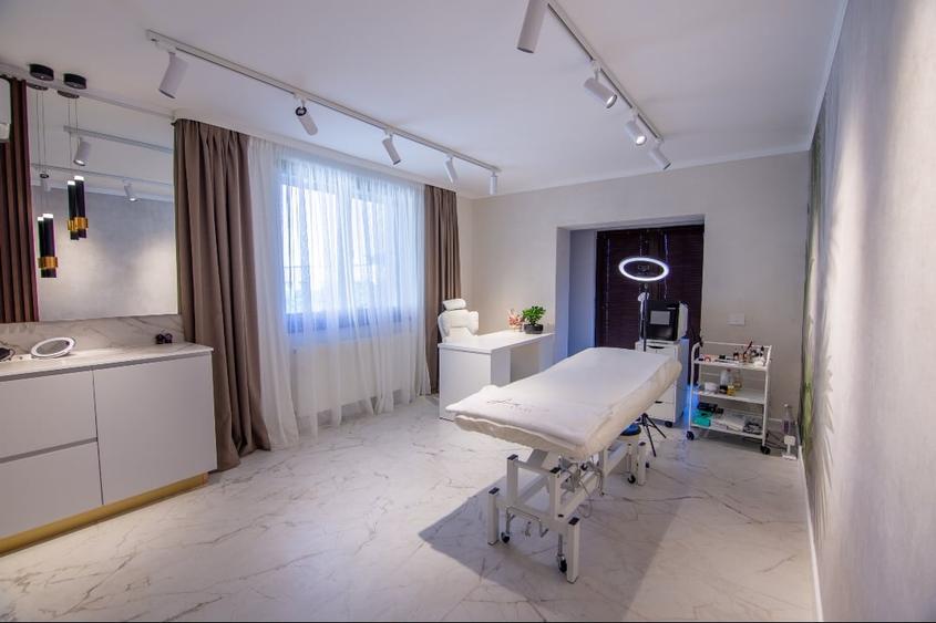 Spațiu comercial, de 317 mp, în Central
