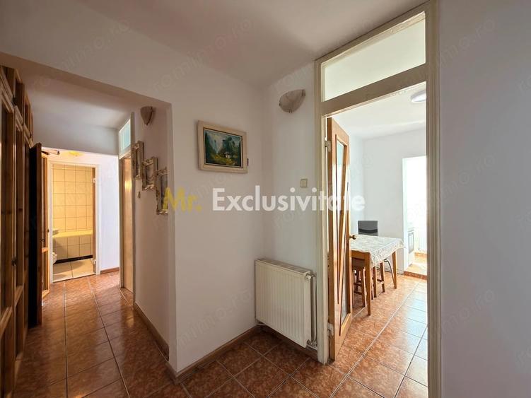 Apartament cu 3 camere decomandat în Central