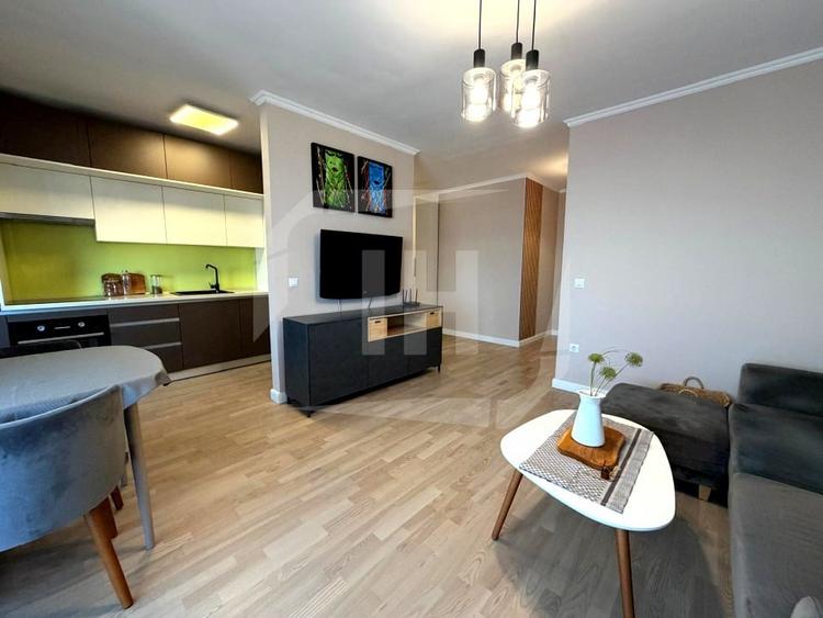 Apartament cu 2 camere decomandat, mobilat în Bună Ziua