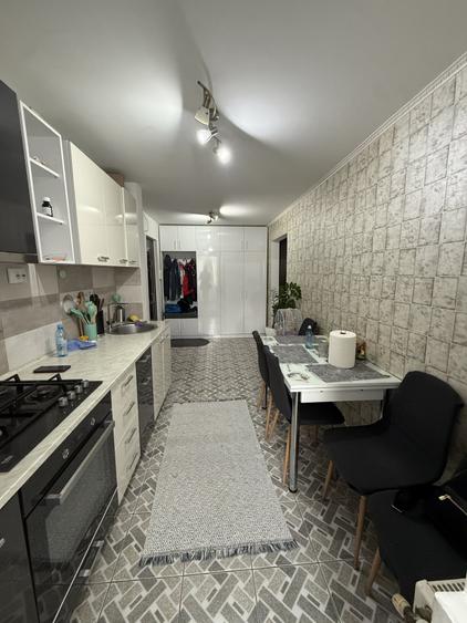 Apartament cu 2 camere decomandat, mobilat în Lipovei