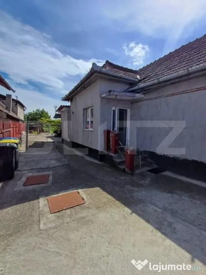 Casă cu 4 camere cu Teren 856 Mp în Turda