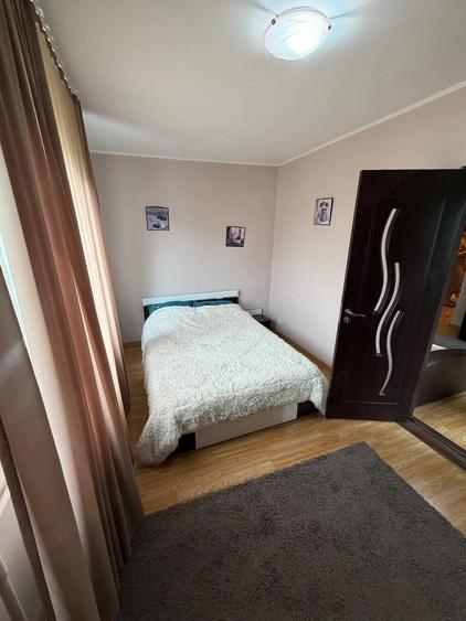 Apartament cu 3 camere nedecomandat în Dacia