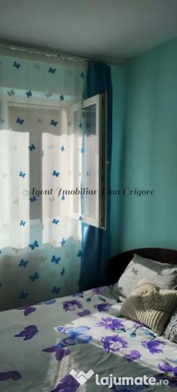Apartament cu 2 camere decomandat în Sud
