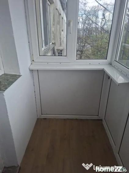Apartament cu 2 camere semidecomandat în Malu Roșu