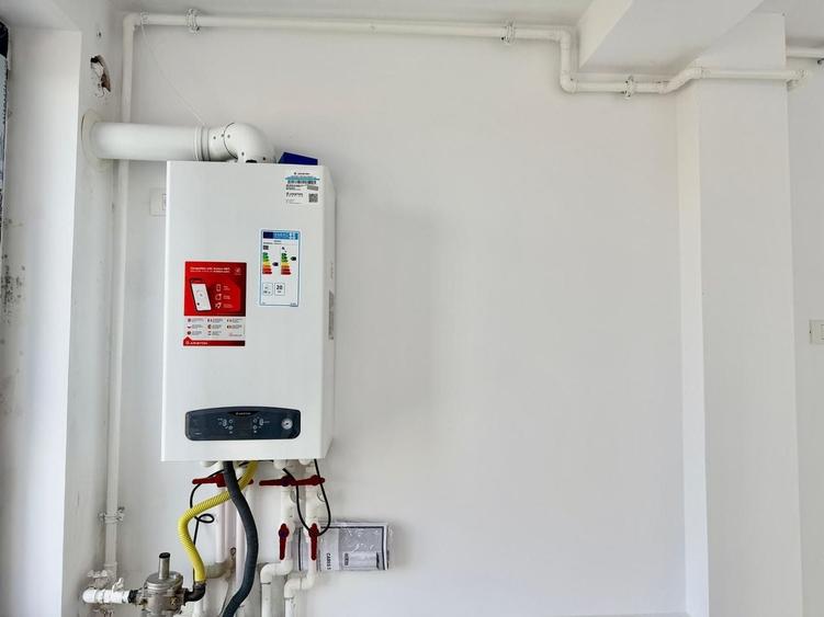 Garsonieră decomandată în Exterior Vest