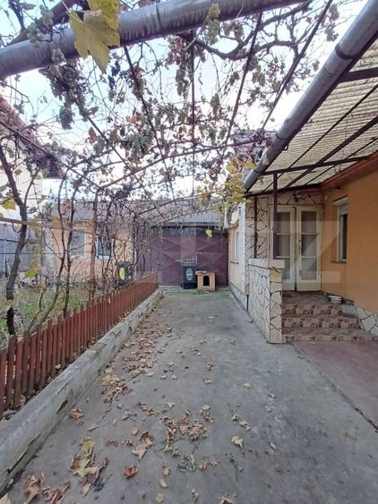 Casă individuală cu 2 camere cu Canalizare în Nord-Vest