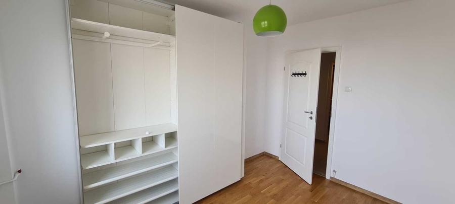 Apartament cu 3 camere decomandat, mobilat în Turda