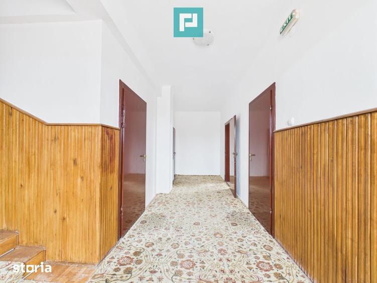 Casă decomandat cu Teren 1559 Mp în Sânmartin