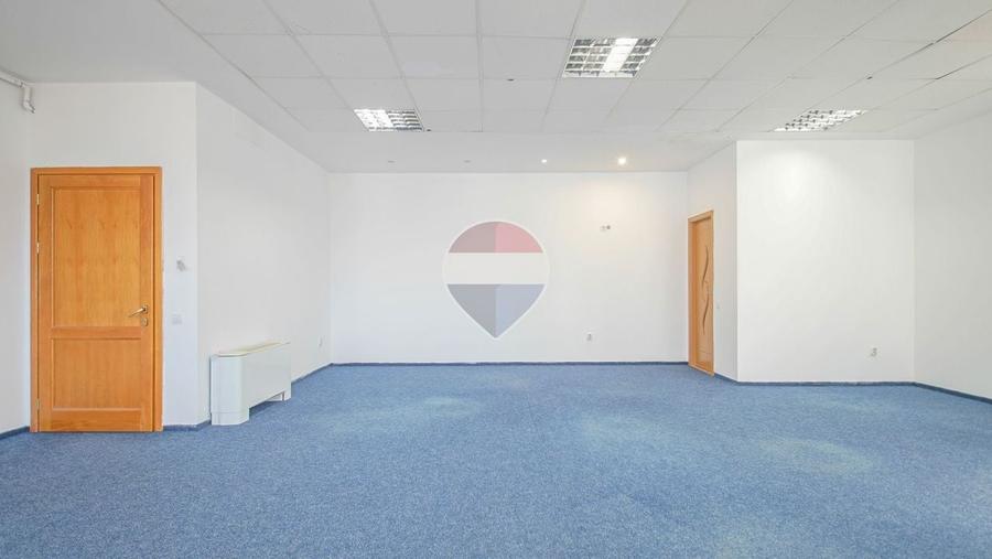 Spațiu comercial, de 70 mp, în Vlahuță