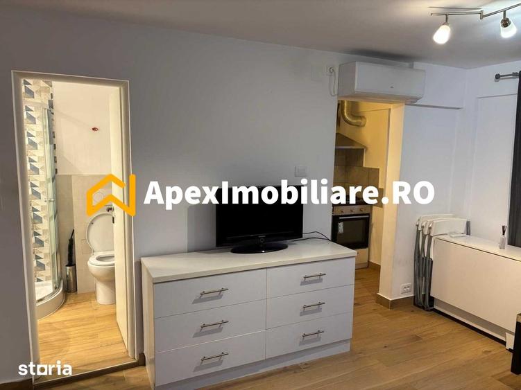 Garsonieră decomandată în Gara de Nord
