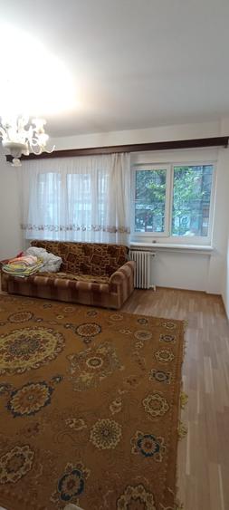 Apartament 4 camere in cladire interbelica Universitate 5 ' mers pe jos - 6