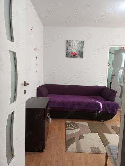 Apartament cu 2 camere semidecomandat în Decebal