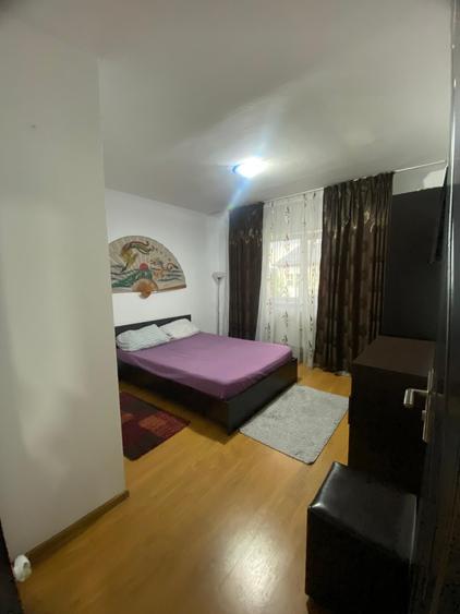Apartament cu 2 camere decomandat în Mioriței