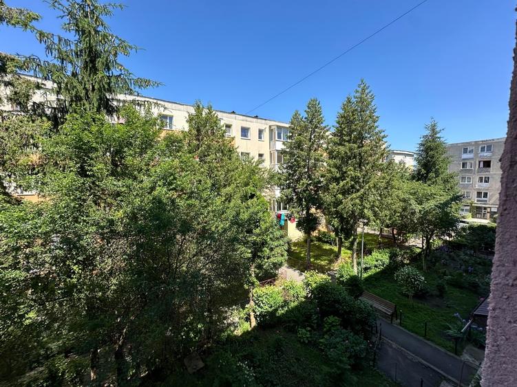 Apartament cu 2 camere semidecomandat în Electroprecizia