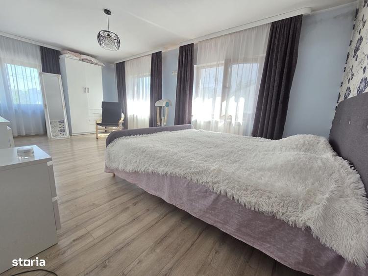 Casă cu 4 camere decomandat cu Teren 550 Mp în Nord