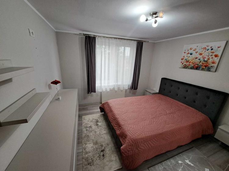Apartament cu 2 camere decomandat în Central