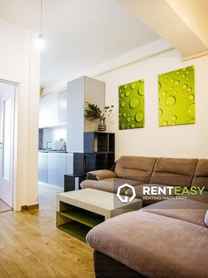 Apartament cu 2 camere semidecomandat în Centru Civic